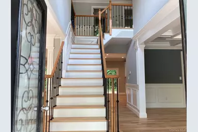 130 Syosset Woodbury Road, Syosset, NY 11791 - Photo 3