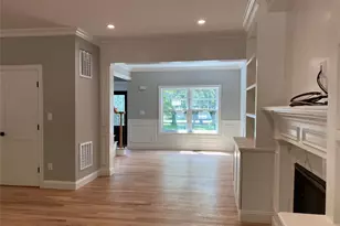 130 Syosset-Woodbury Rd, Syosset, NY 11791 - Photo 11