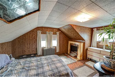 7 Bailey Avenue, Babylon, NY 11702 - Photo 15