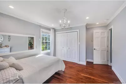 84 Superior Road, Floral Park, NY 11001 - Photo 13