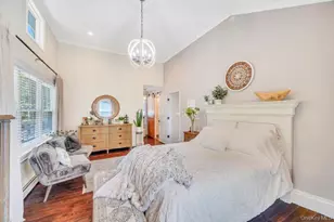 84 Superior Rd, Floral Park, NY 11001 - Photo 25