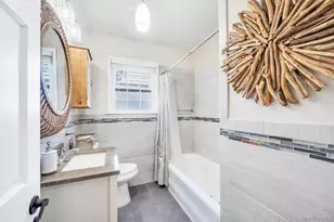 84 Superior Rd, Floral Park, NY 11001 - Photo 9