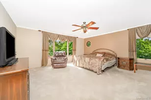 8 Sunset Ln E, Miller Place, NY 11764 - Photo 25