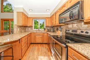 8 Sunset Ln E, Miller Place, NY 11764 - Photo 19