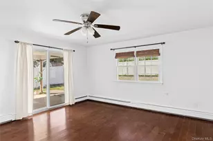 26 Shelter Ln, Levittown, NY 11756 - Photo 5