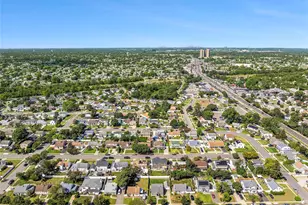 26 Shelter Ln, Levittown, NY 11756 - Photo 19