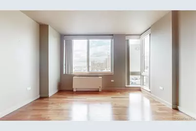 10724 71st Road #7E, Forest Hills, NY 11375 - Photo 17