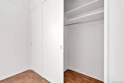 20 E 9th Street #14O, New York, NY 10003 - Photo 15