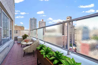 20 E 9th Street #14O, New York, NY 10003 - Photo 27