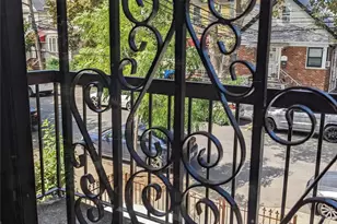 94-28 53 Ave, Elmhurst, NY 11373 - Photo 9