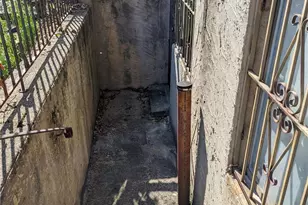 94-28 53 Ave, Elmhurst, NY 11373 - Photo 11