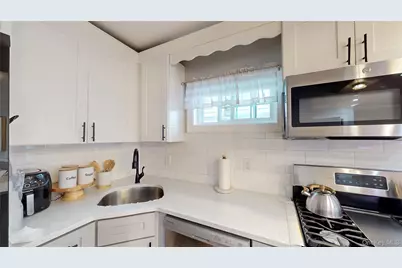 120-12 Long Street, Jamaica, NY 11434 - Photo 11