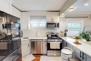 120-12 Long St, Jamaica, NY 11434 - Photo 9