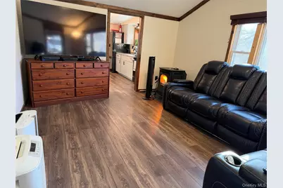 302 Lake Road, Salisbury Mills, NY 12577 - Photo 5