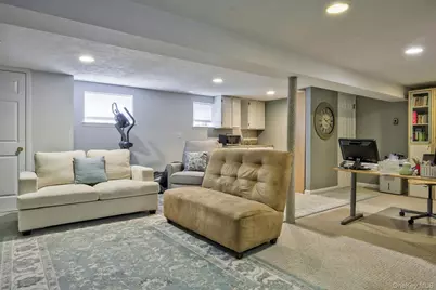 17 Hill Road, Farmingdale, NY 11735 - Photo 33