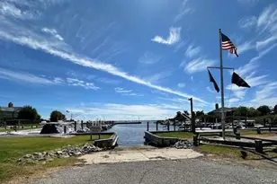 26 Canvasback Ln, East Quogue, NY 11942 - Photo 17