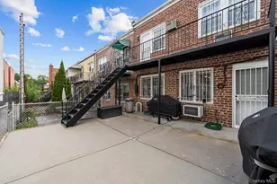 69-73 Juniper Blvd S, Middle Village, NY 11379 - Photo 23