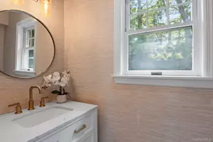 2421 Noyac Rd, Sag Harbor, NY 11963 - Photo 9