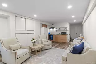 2421 Noyac Rd, Sag Harbor, NY 11963 - Photo 19