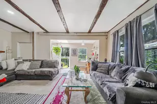 173 E Seaman Ave, Freeport, NY 11520 - Photo 9