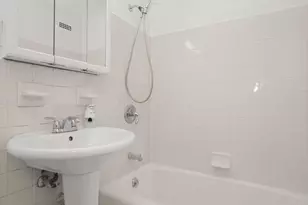 3410 De Reimer Ave, Bronx, NY 10475 - Photo 21