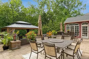 15 Briarwood Dr, Huntington, NY 11743 - Photo 17