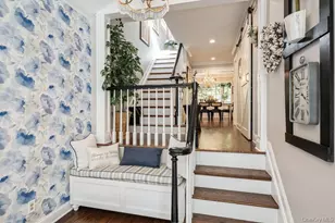 15 Briarwood Dr, Huntington, NY 11743 - Photo 9