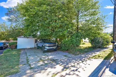 42 Satterie Avenue, Valley Stream, NY 11580 - Photo 15