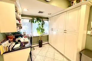 195 Sackville Rd, Garden City, NY 11530 - Photo 7