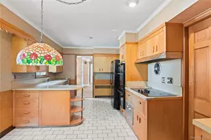 108 Shore Rd, Patchogue, NY 11772 - Photo 19