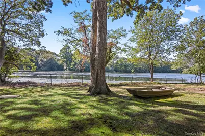 108 Shore Road, Patchogue, NY 11772 - Photo 43