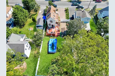 66 Center Avenue, Bay Shore, NY 11706 - Photo 27