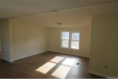 723 Beekman #64, Hopewell Junction, NY 12524 - Photo 9