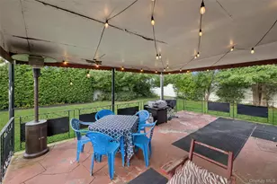 329 N Wyoming Ave, Massapequa, NY 11758 - Photo 17