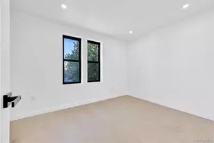 142-25 Sutter Ave, Ozone Park, NY 11436 - Photo 15