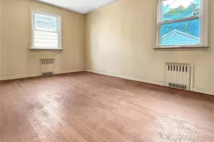 118-39 205th St, Saint Albans, NY 11412 - Photo 11