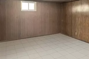 118-39 205th St, Saint Albans, NY 11412 - Photo 33