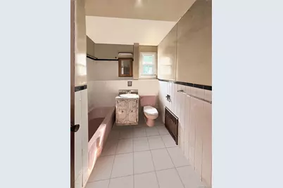 11839 205th Street, Saint Albans, NY 11412 - Photo 21