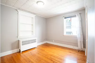 1625 Stadium Avenue, Bronx, NY 10465 - Photo 9