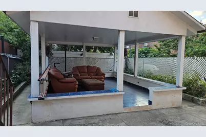 2533 Fish Avenue, Bronx, NY 10469 - Photo 25