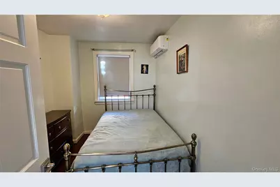 2533 Fish Avenue, Bronx, NY 10469 - Photo 17