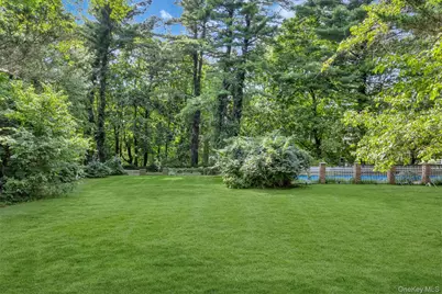 12 W Mall Drive, Huntington, NY 11743 - Photo 35