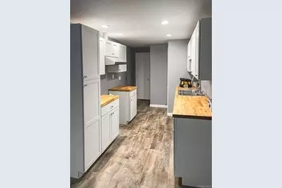 3 Embassy Road, Selden, NY 11784 - Photo 29