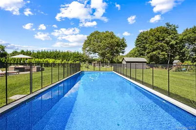 148 Montauk Highway, Westhampton, NY 11977 - Photo 25