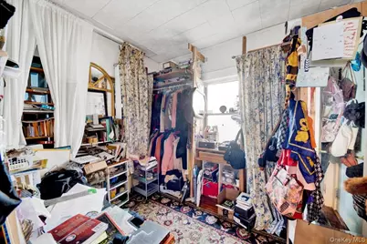 2 Valois Place, Mount Vernon, NY 10552 - Photo 19