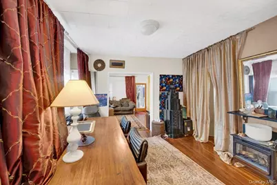 2 Valois Place, Mount Vernon, NY 10552 - Photo 11