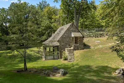 99 Quaker Bridge Road, Croton on Hudson, NY 10520 - Photo 35