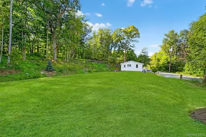 2091 Maple Avenue, Cortlandt Manor, NY 10567 - Photo 25