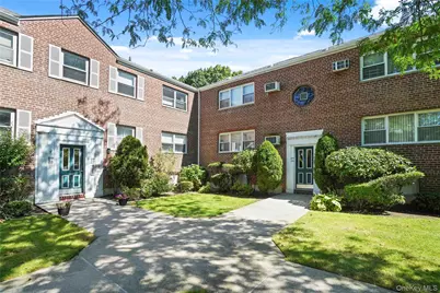 89-29 Shore Parkway #2, Howard Beach, NY 11414 - Photo 25