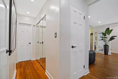 89-29 Shore Parkway #2, Howard Beach, NY 11414 - Photo 21